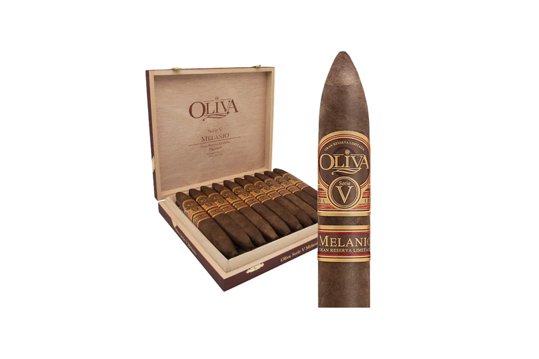 OLIVA---Serie-V-Melanio-Maduro-Robusto-(medium-full)
